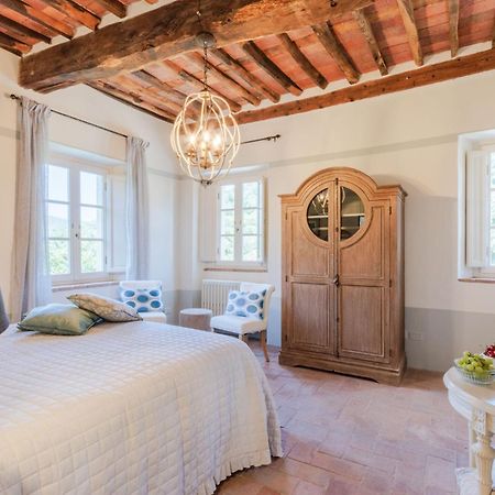 Villa Domus Francigena ลุคคา ภายนอก รูปภาพ