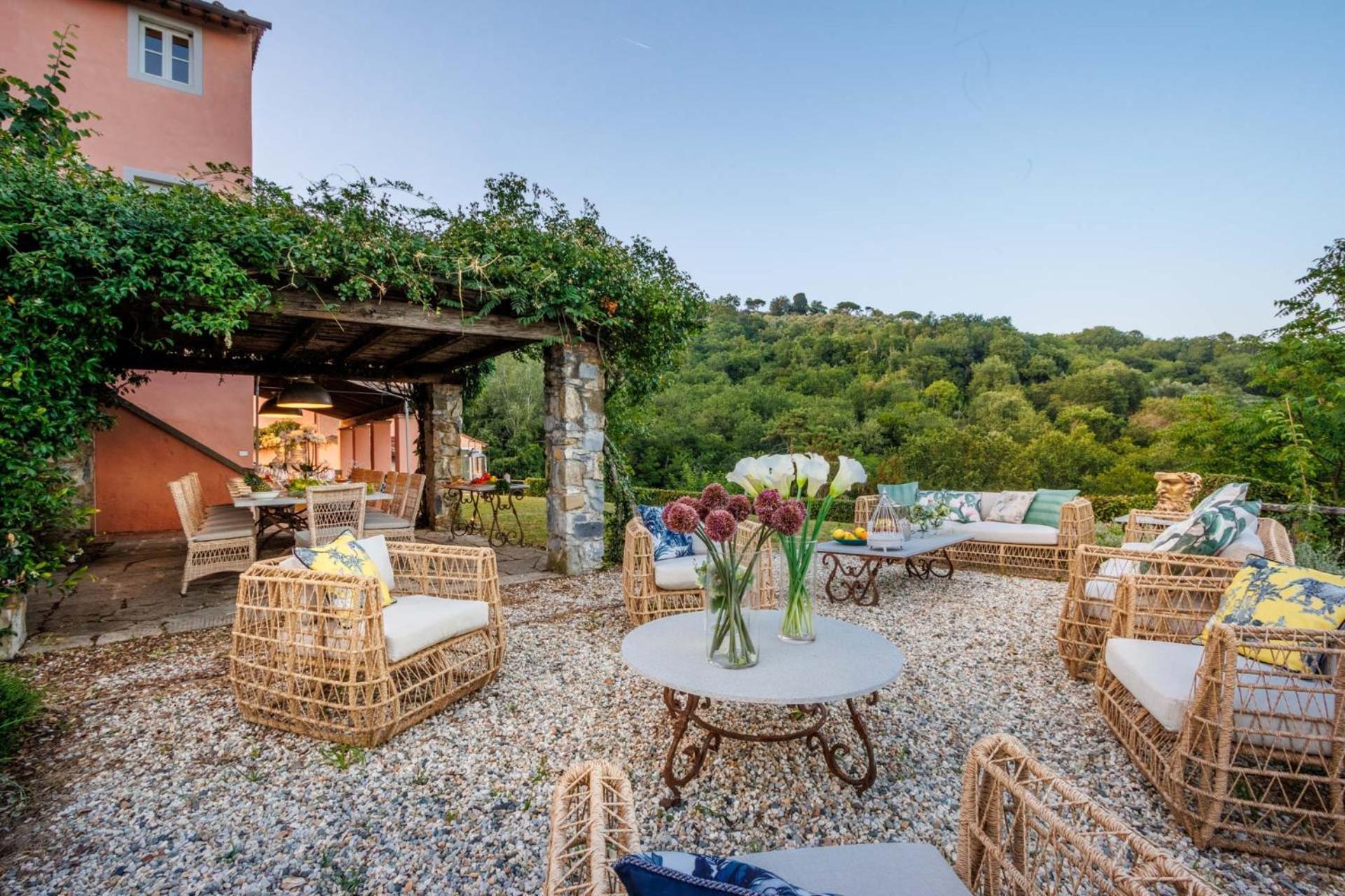Villa Domus Francigena ลุคคา ภายนอก รูปภาพ
