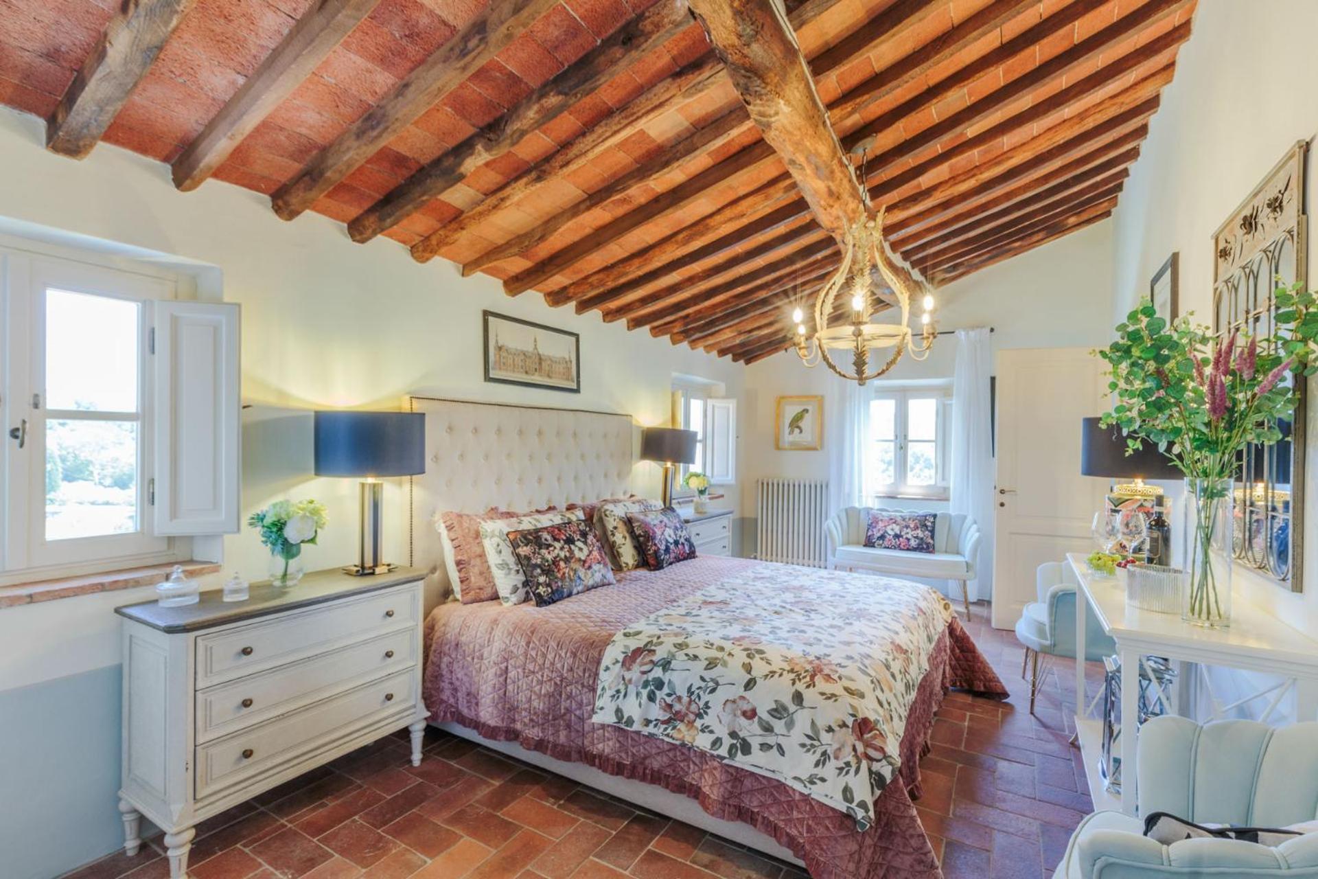 Villa Domus Francigena ลุคคา ภายนอก รูปภาพ
