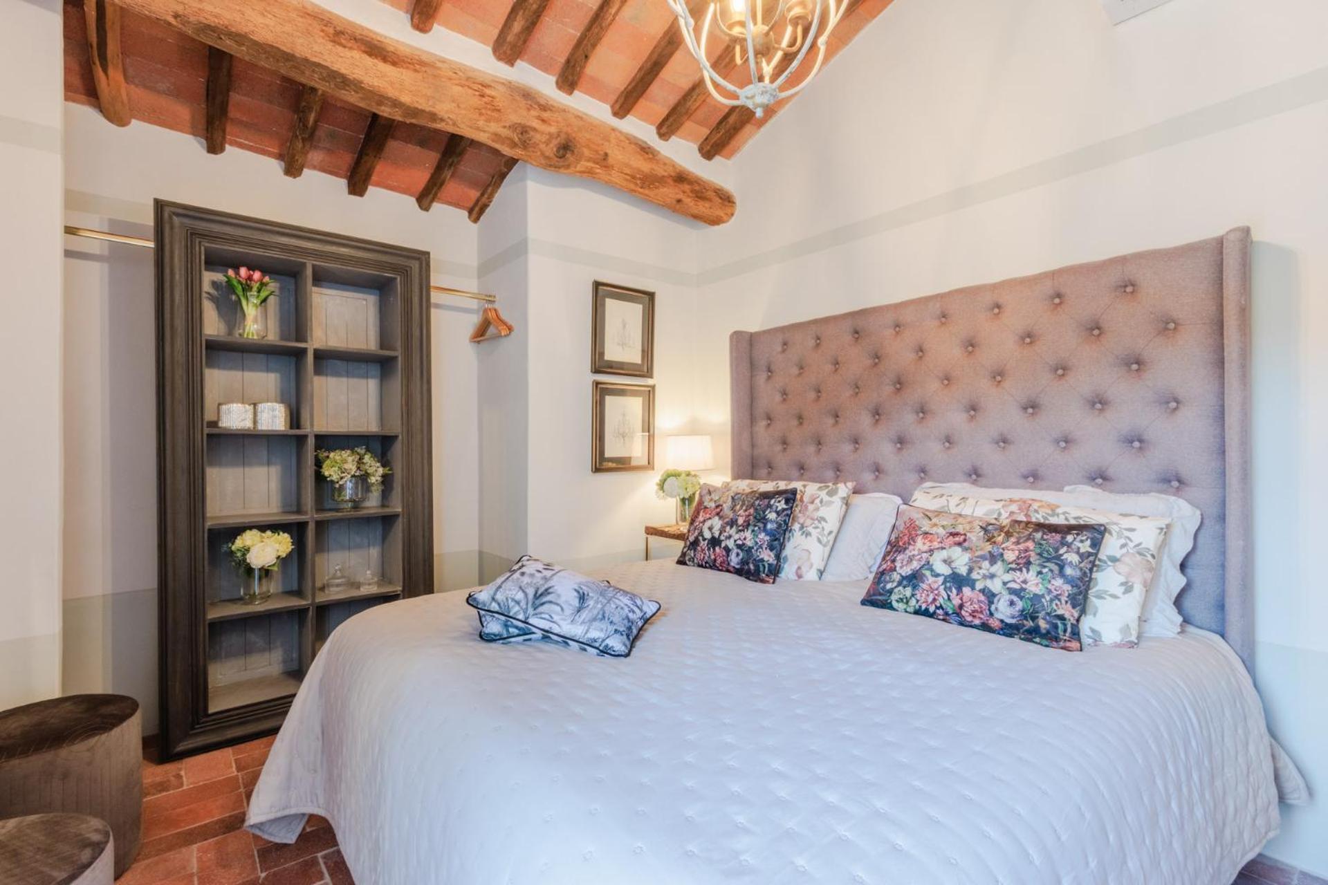 Villa Domus Francigena ลุคคา ภายนอก รูปภาพ