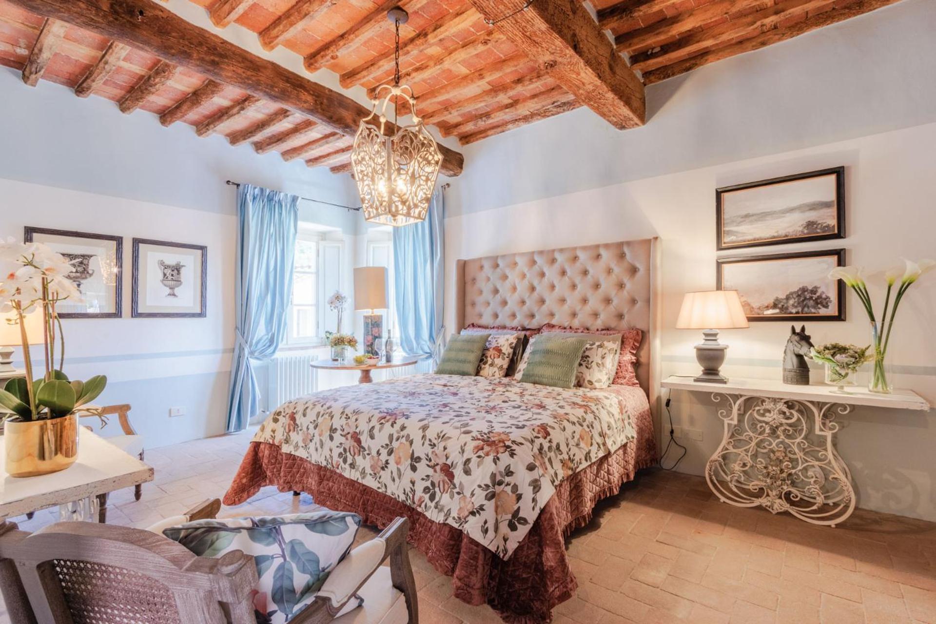 Villa Domus Francigena ลุคคา ภายนอก รูปภาพ